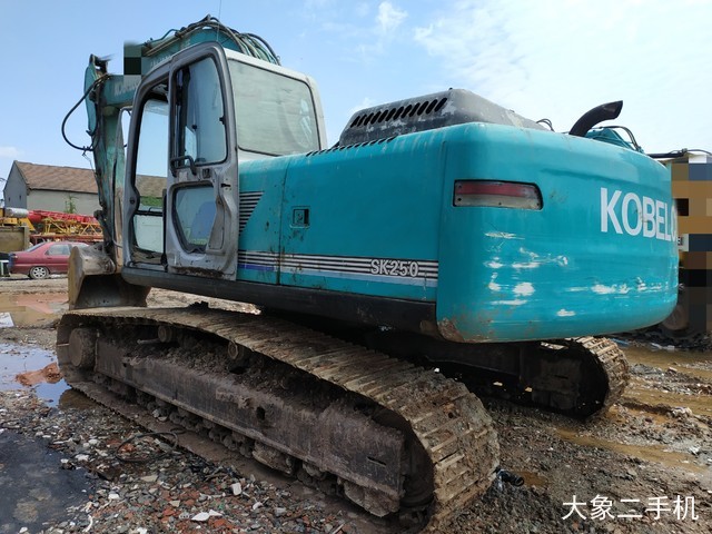 神钢 SK250LC 挖掘机