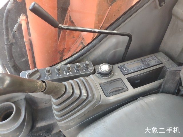 日立 ZX75US-A 挖掘机