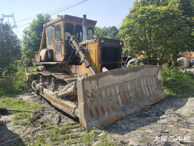山推 SD32W岩石型 推土机