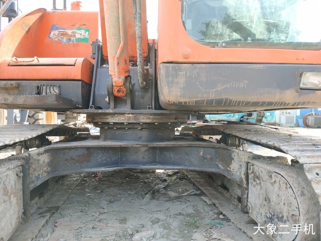 斗山 DX80 挖掘机