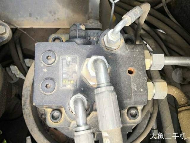 新源 XYB75W-8 挖掘机