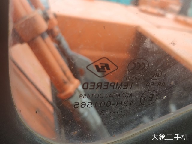 日立 ZX260LCH-3G 挖掘机