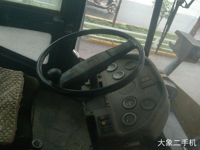 山东临工 LG930-1 装载机