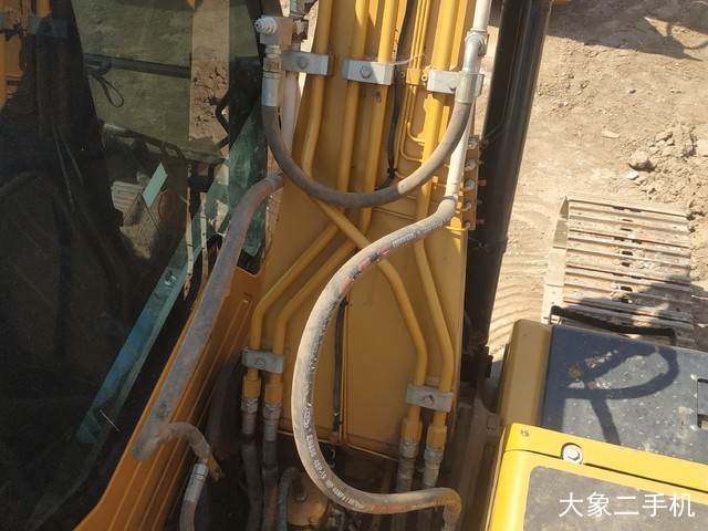 三一重工 SY135C-8 挖掘机