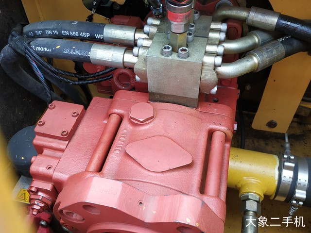 中联重科 ZE260E 挖掘机