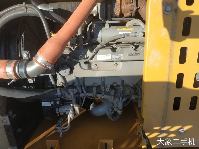 三一重工 SY135C-8 挖掘机