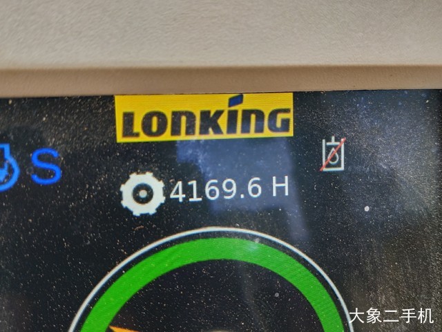 龙工 LG6225E 挖掘机