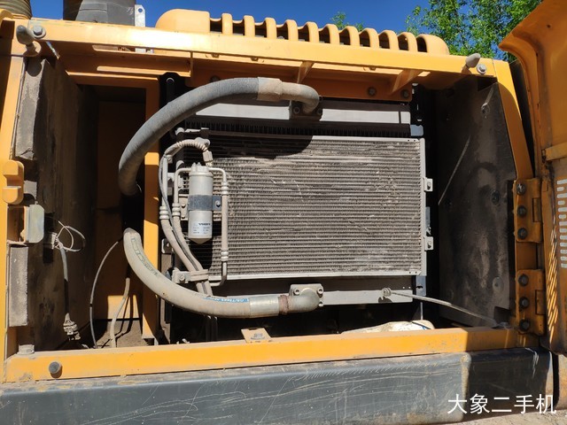 沃尔沃 EC290BLC 挖掘机