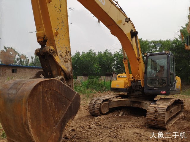 神钢 SK260LC-8 挖掘机