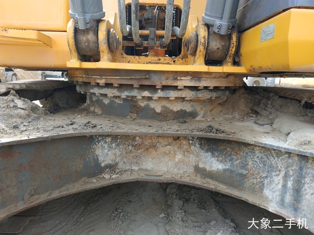 徐工 XE370C 挖掘机
