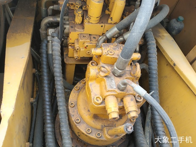 厦工 XG822LC 挖掘机