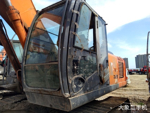 日立 ZX240-5A 挖掘机