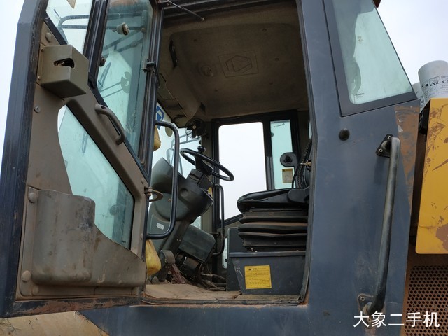 厦工 XG626M 压路机