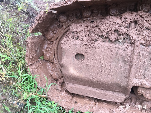 小松 PC240LC-8 挖掘机