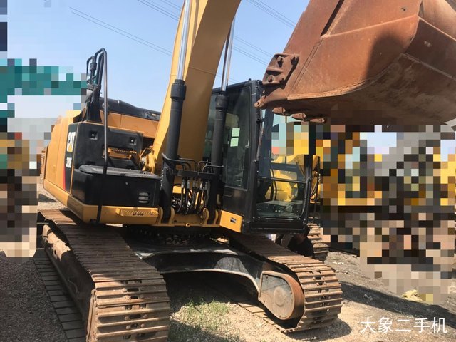 卡特彼勒 320EL 挖掘机