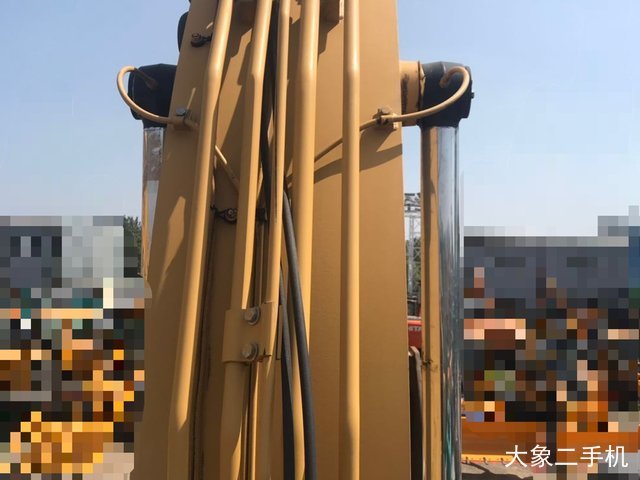 卡特彼勒 320EL 挖掘机