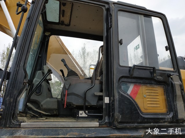三一重工 SY245H 挖掘机