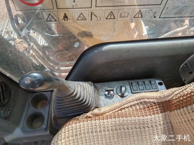 三一重工 SY135C 挖掘机