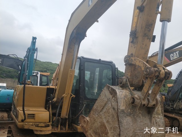 奇瑞迪凯重科 DE85 挖掘机