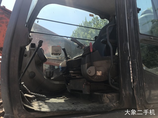 日立 ZX330—3 挖掘机