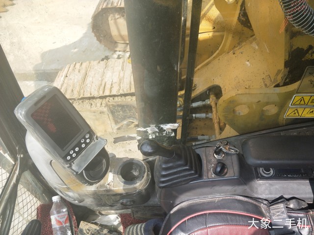 卡特彼勒 329D 挖掘机