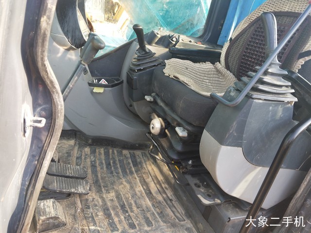 神钢 SK350LC-8 挖掘机