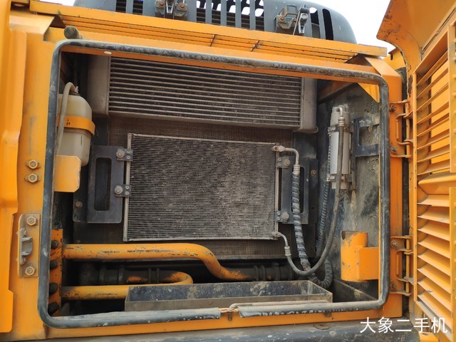 三一重工 SY235C-8S 挖掘机