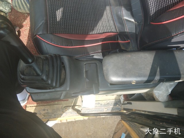 卡特彼勒 329D 挖掘机