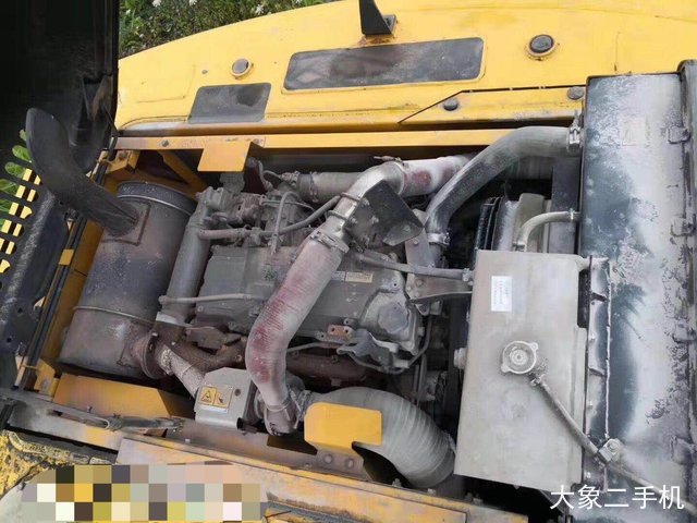 雷沃重工 FR220E 挖掘机