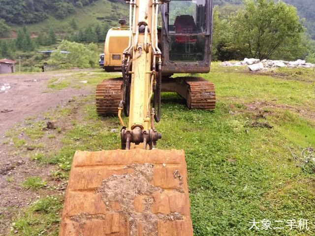 柳工 CLG908D 挖掘机