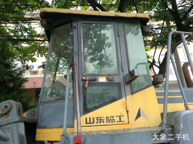 山东临工 LG930-1 装载机