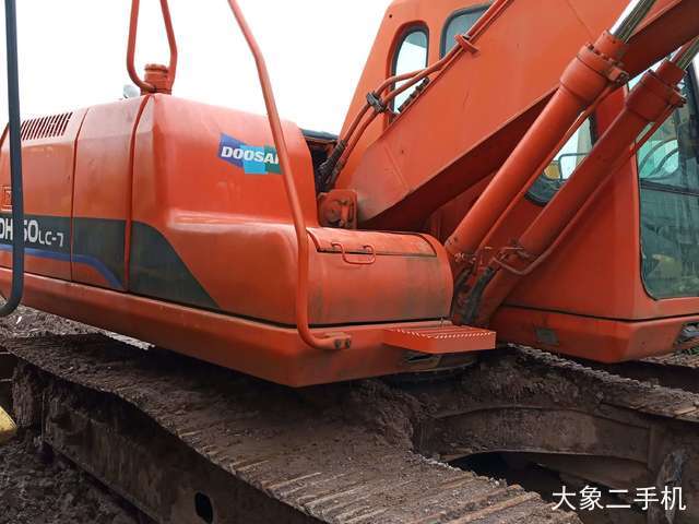 斗山 DH150LC-7 挖掘机