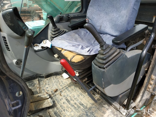 神钢 SK350LC-8 挖掘机