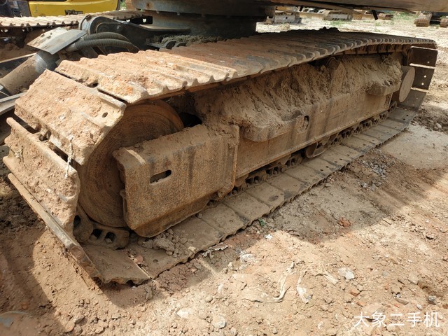 徐工 XE80D 挖掘机