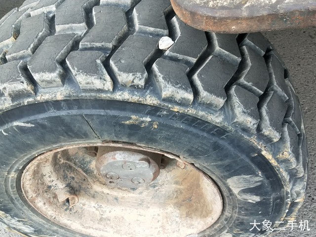 现代 R60W-9 挖掘机
