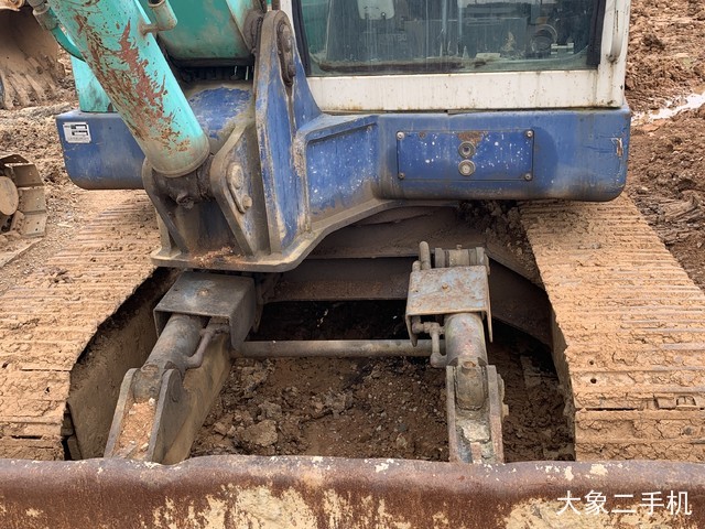 石川岛 IHI-60NS 挖掘机