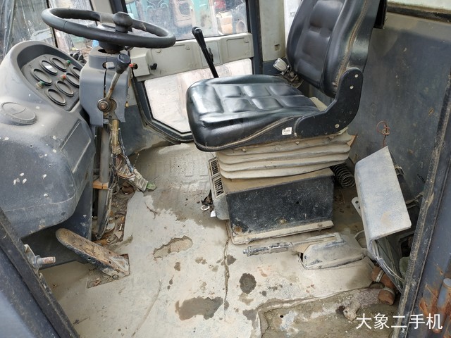 龙工 LG853B 装载机