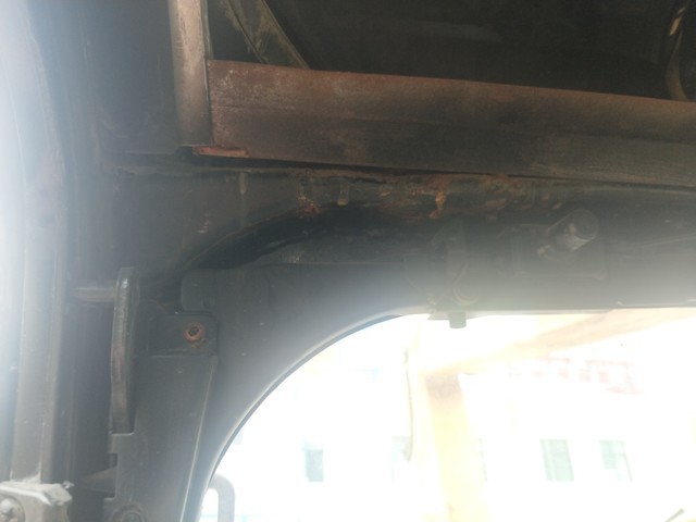 卡特彼勒 323DL 挖掘机