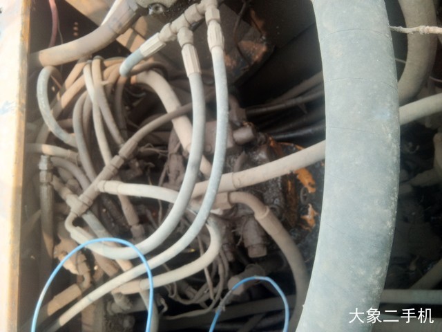 三一重工 SY215C 挖掘机