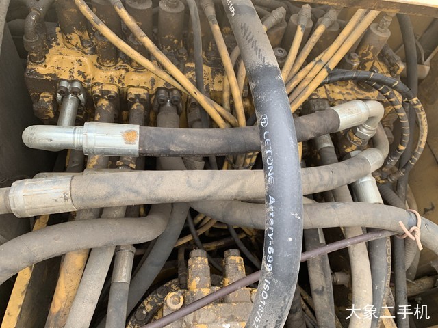 卡特彼勒 320C 挖掘机