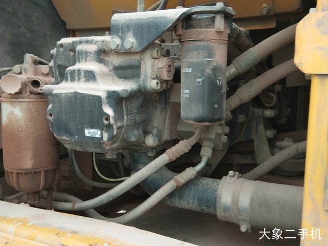 小松 PC240LC-8M0 挖掘机
