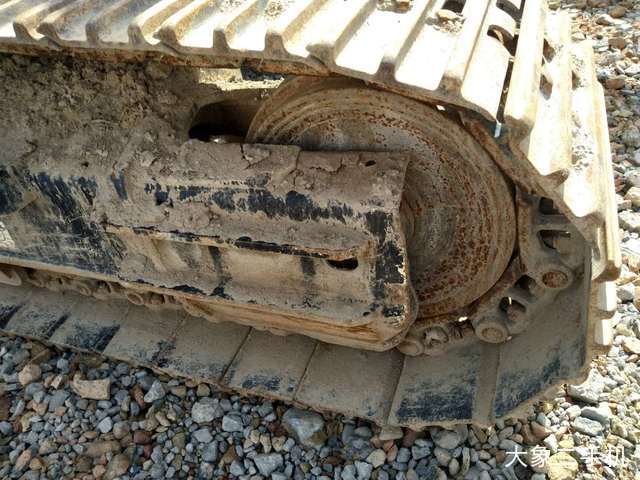 三一重工 SY235C-8 挖掘机