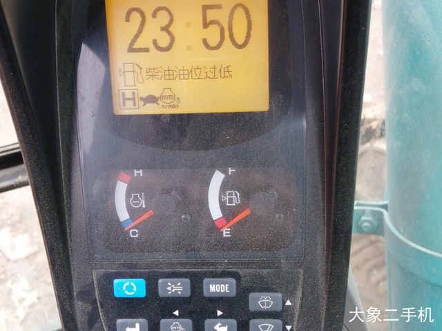 神钢 SK250-8 挖掘机