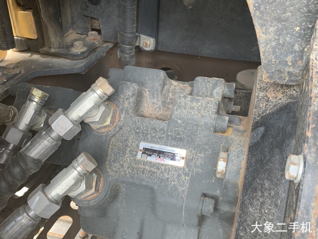柳工 CLG907D 挖掘机