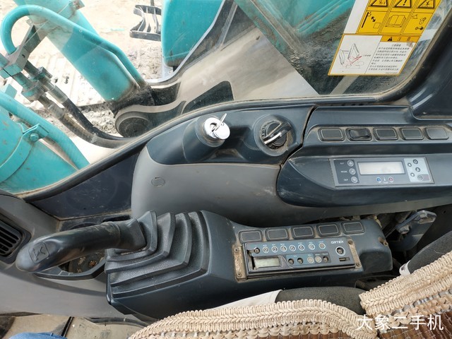 神钢 SK350LC-8 挖掘机