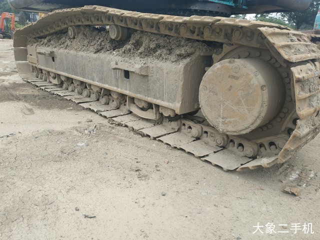 神钢 SK250LC-8 挖掘机