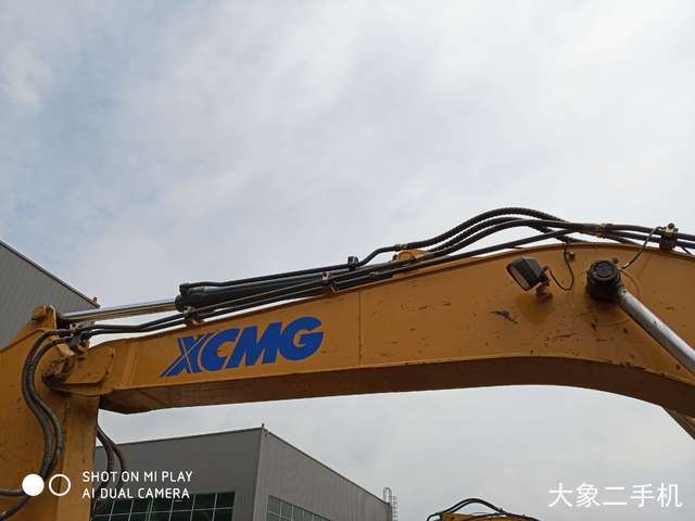 徐工 XE135D 挖掘机