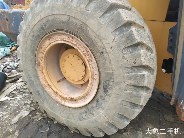 龙工 LG855B 装载机