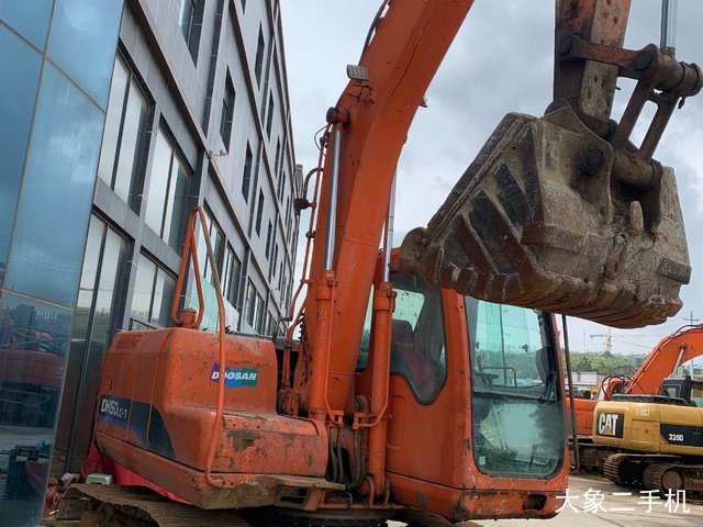 斗山 DH150LC-7 挖掘机