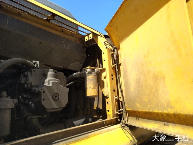 小松 PC270-7 挖掘机